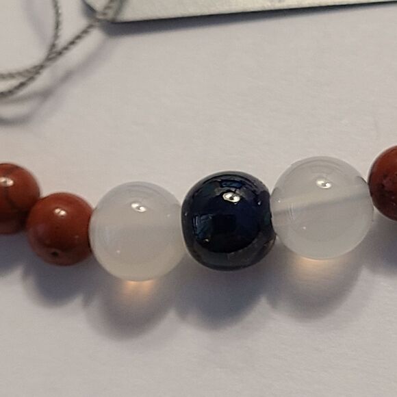 Red Jasper & White Agate Sterling Silver Bracelet - Picture 4 of 8